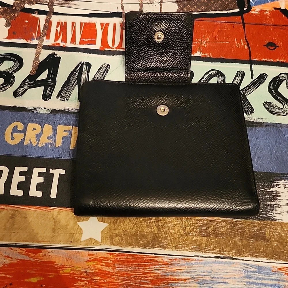 Black Leather Snap Wallet - Classic Women's Accessory